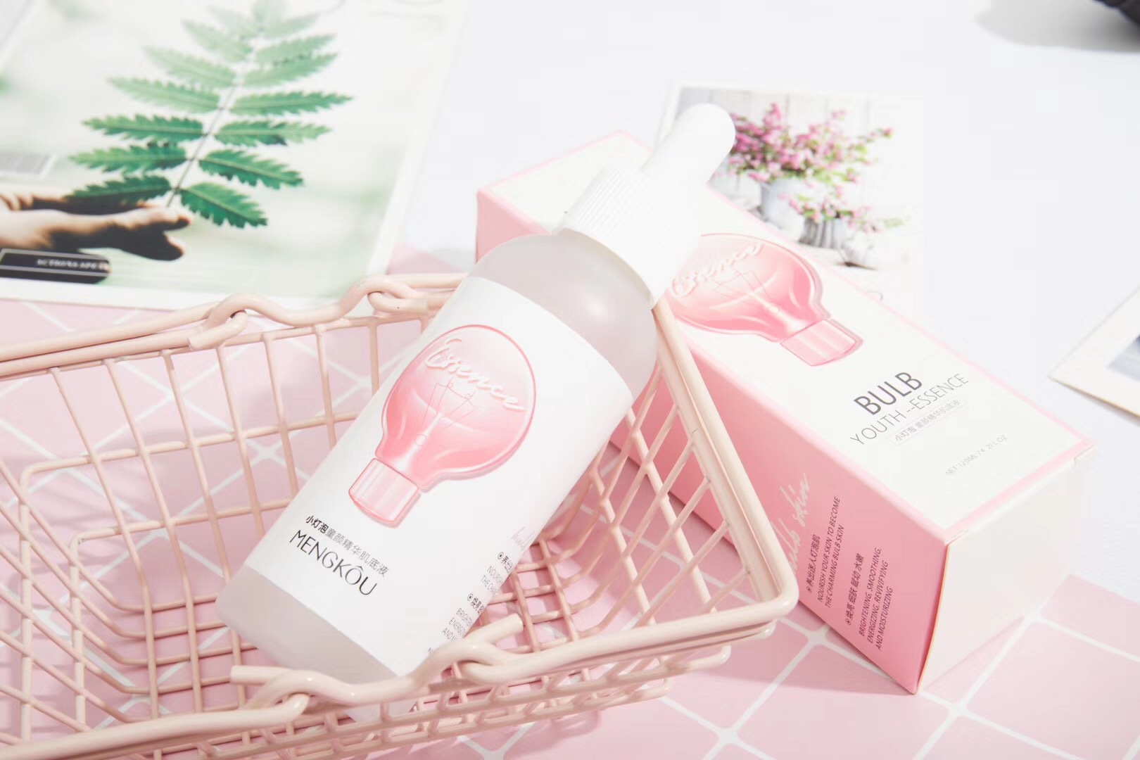 梦蔻小灯泡童颜精华肌底液120ml烟酰胺等多温和易吸改善肤色