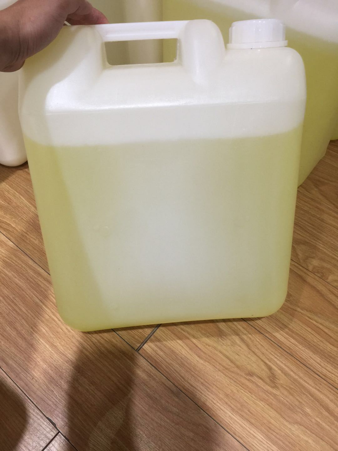 大桶散装葡萄籽油润肤油 手推油 按摩油 人体润滑油 桑拿用油包邮