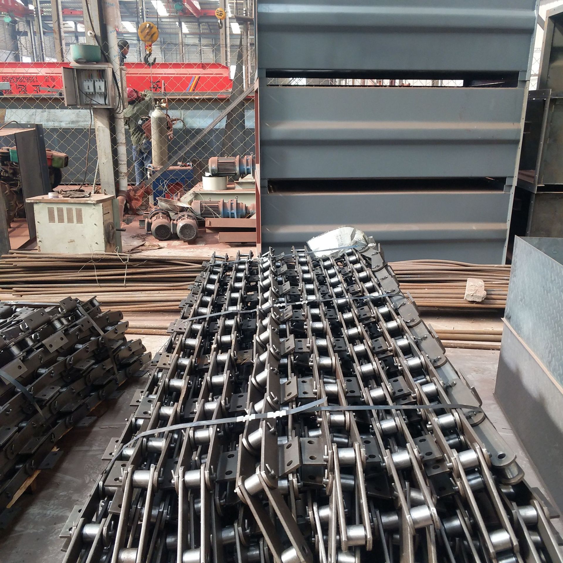 大量现货供应斗式提升机ne系列 ne提升机配件板式提升链条输送机