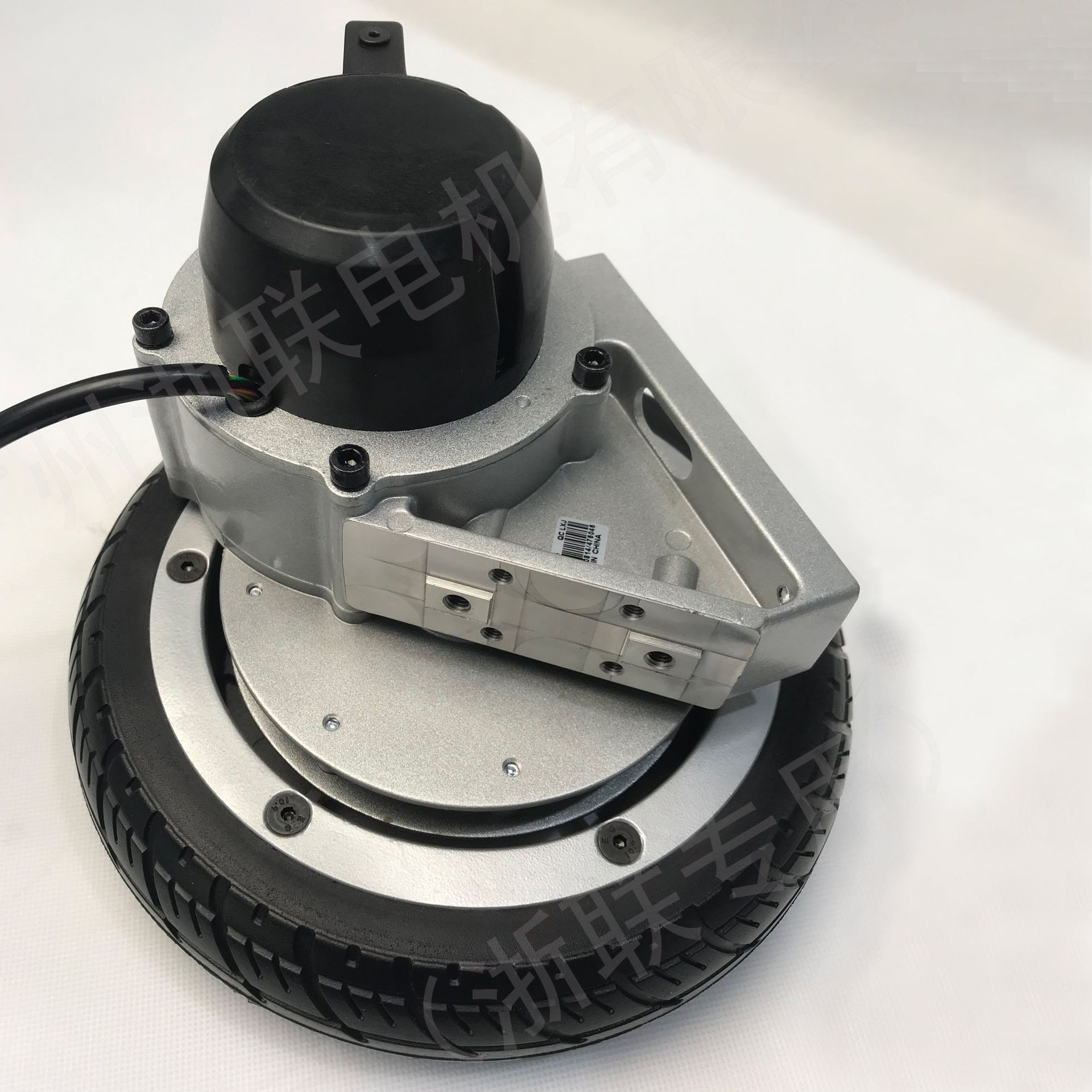 英洛华电动轮椅配件 残疾人车电机 轮椅车轮毂马达 linix 100zwn