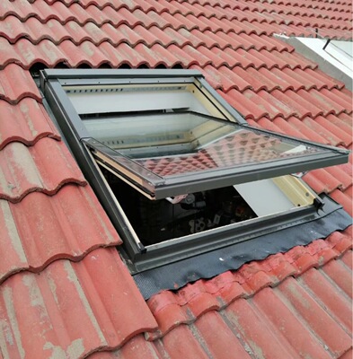 2019新款阁楼天窗 斜屋顶窗 斜屋面窗 中悬天窗 威卢克斯窗