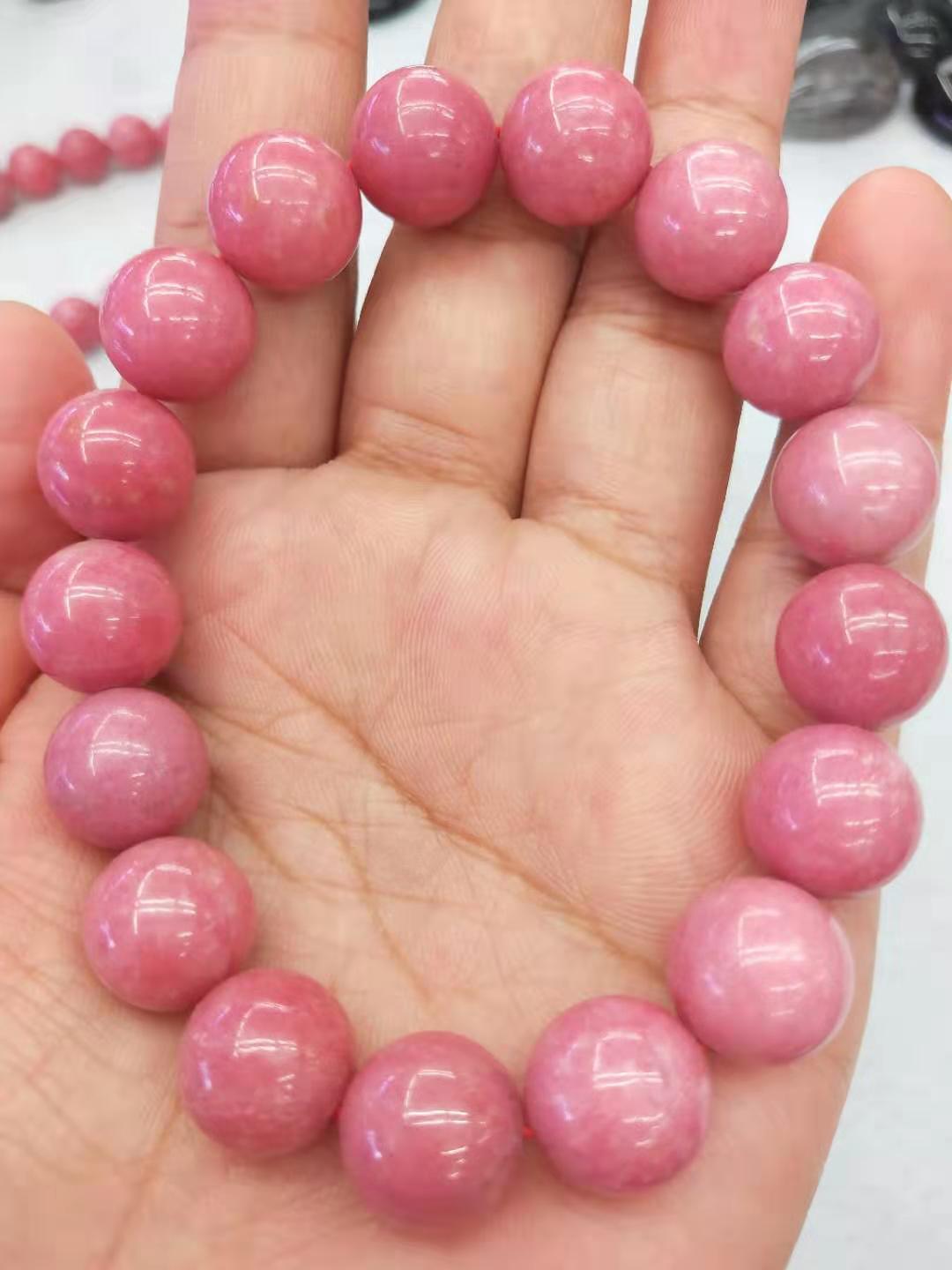 厂家批发然黝窗石手链 手串 粉红色 色泽漂亮 尺寸如图