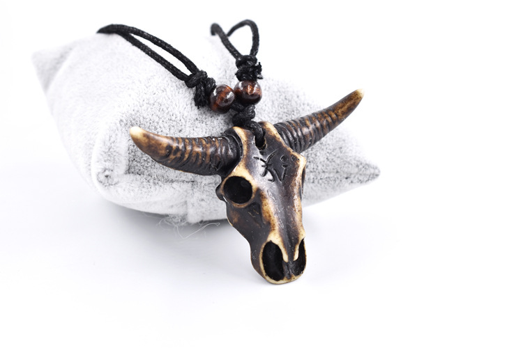 复古风仿牛骨编织牛头项链 可调节串木珠蜡线纯手工编树脂项链