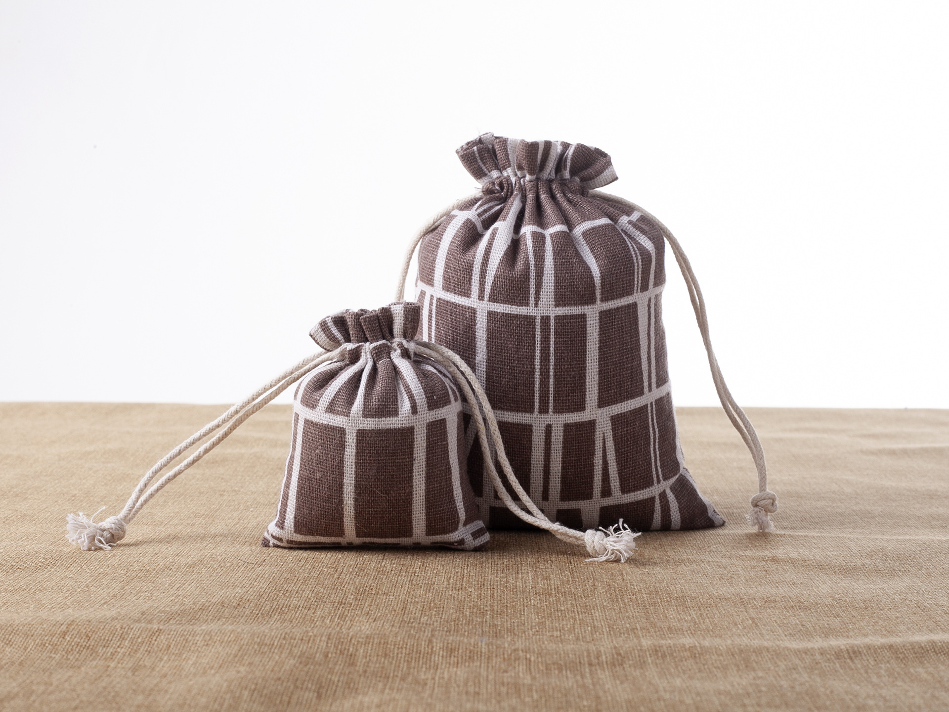 新款驱蚊袋 空香囊布批发布袋子拉绳束口袋 香料草药礼品