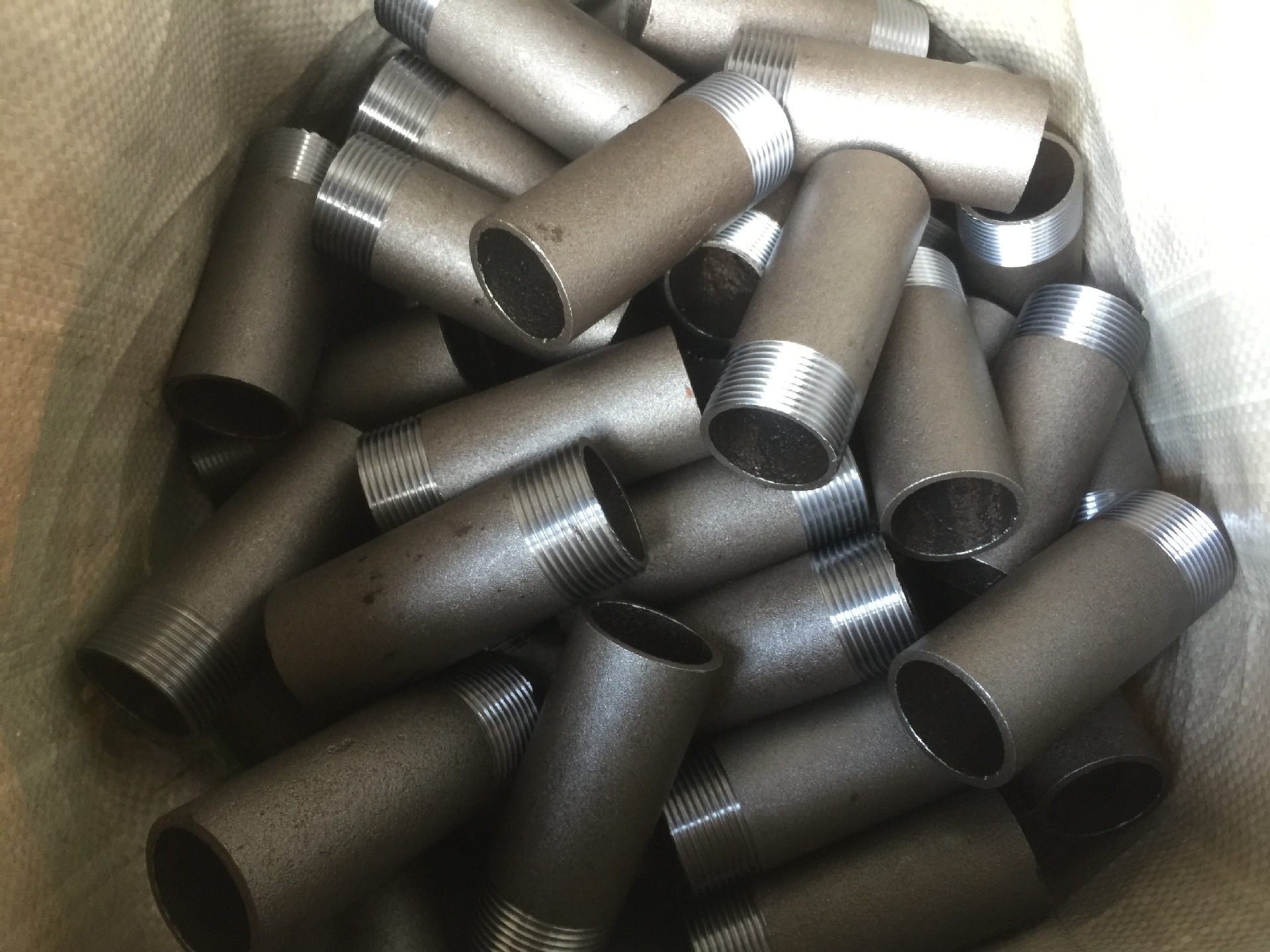 碳钢焊接无缝单头丝熟铁外丝接头无缝钢管单丝头4分6分100mm长