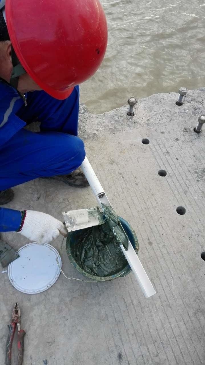 轨道交通建筑加固的注胶小技巧_南京曼卡特植筋胶厂家