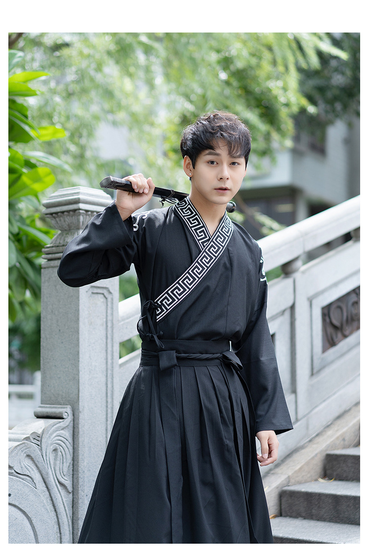 原创汉服男成人帅气古装武侠风剑客刺绣花小袖交领襦裙套装春秋冬