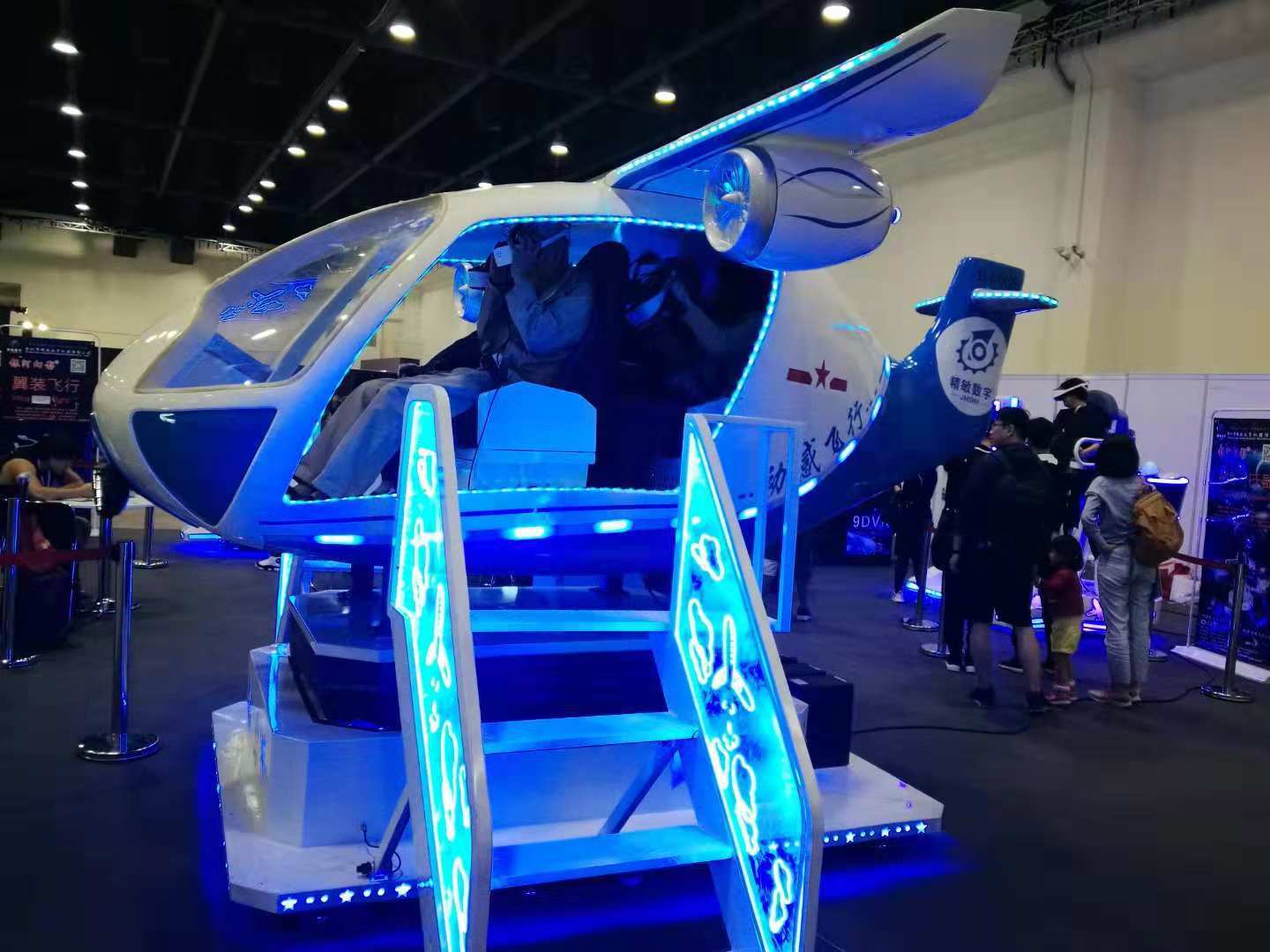 银河幻影9dvr直升机,营造航空飞行员空战体验,当一回航天英雄.