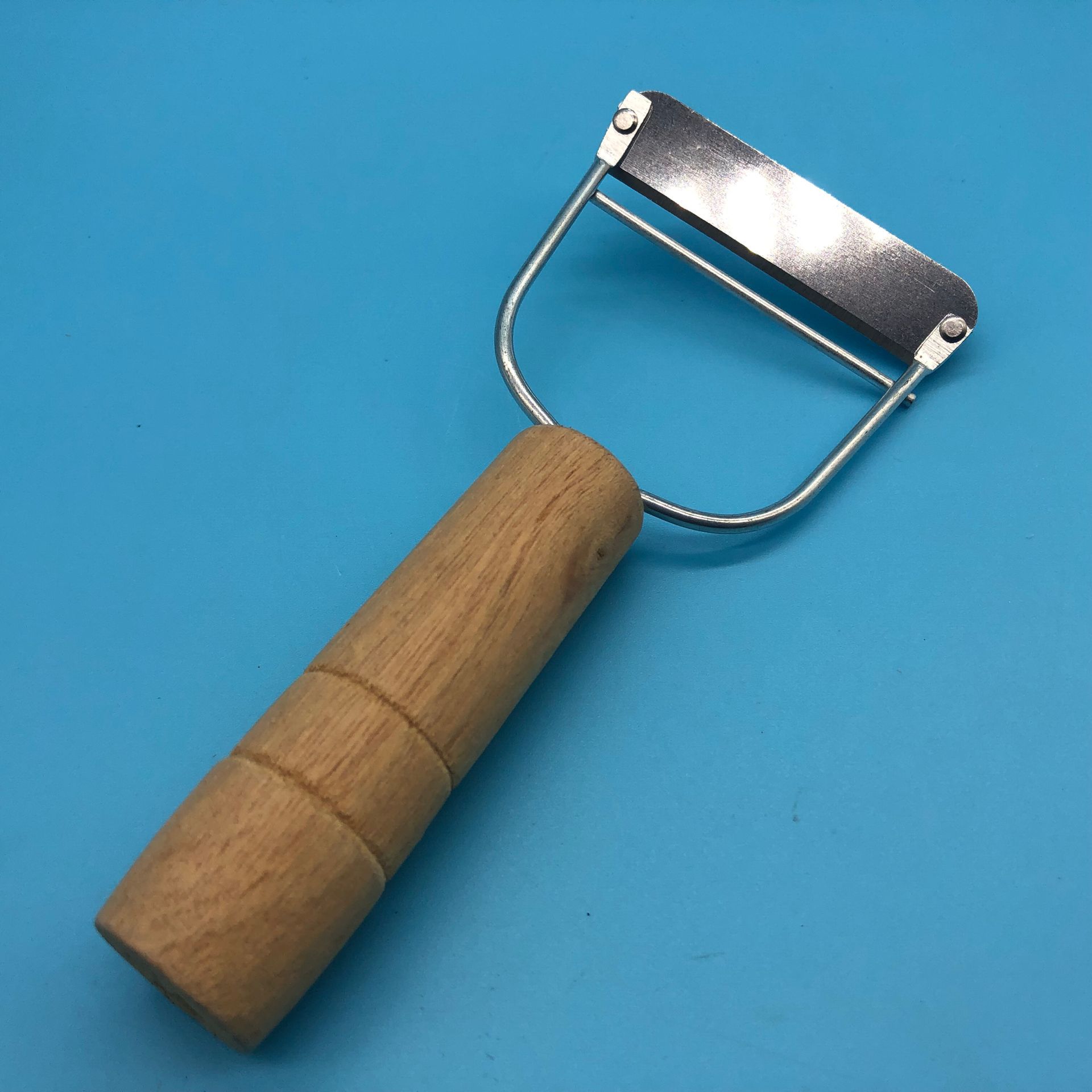 木柄刮刨 处理款木拉刨瓜刨削皮器 一元两元货源赠品