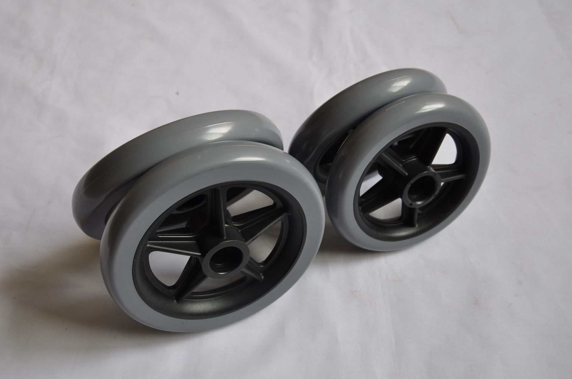 现有各种儿童车用充气轮子 发泡轮子规格:6" x2" 7"x1.75"  8"x1.