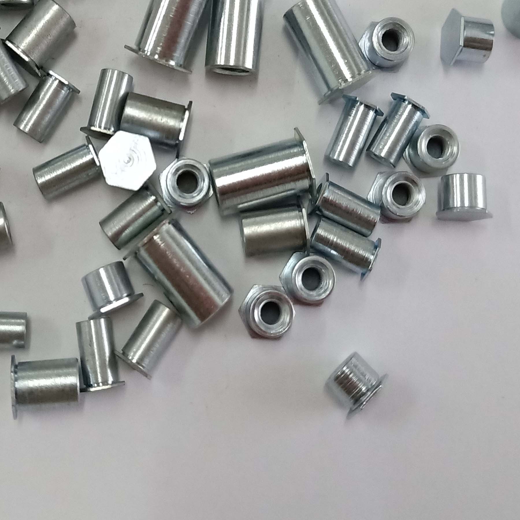 供应优质盲孔压铆螺柱bso- m3/m8