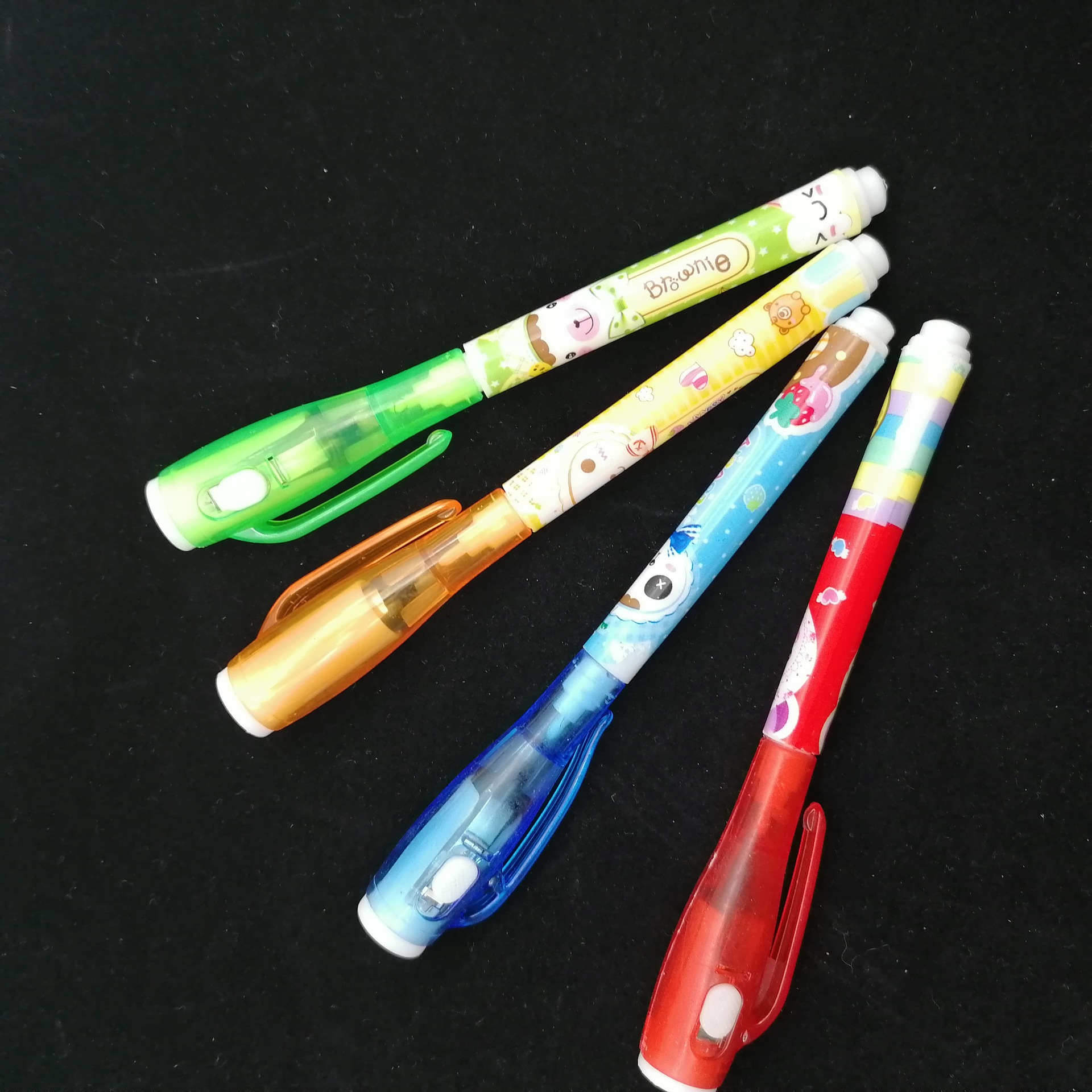 办公文教笔学生写字笔精美验钞魔术笔隐形笔卡通笔赠品小礼品批发