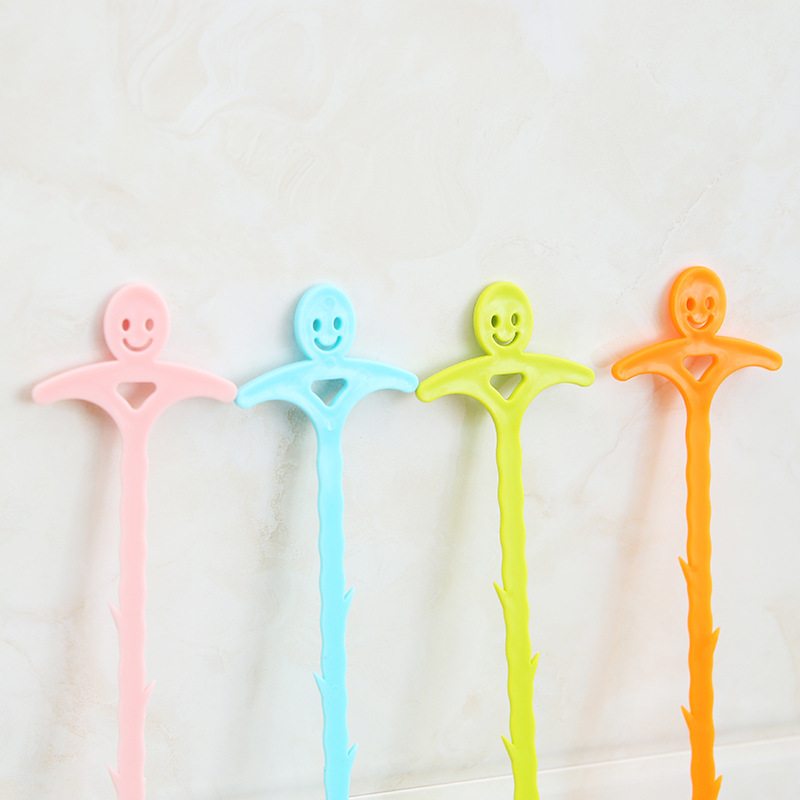 Smiley Hair Hair Cleaner Sewer Toilet Drainage Facility Household Sink Anti-Blocking Cleaning Hook