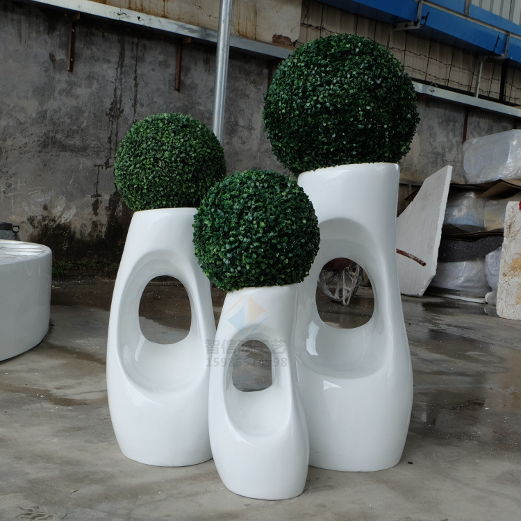 厂家直销玻璃钢树洞花盆 创意个性商业美陈花盆 圆形花瓶花钵花箱