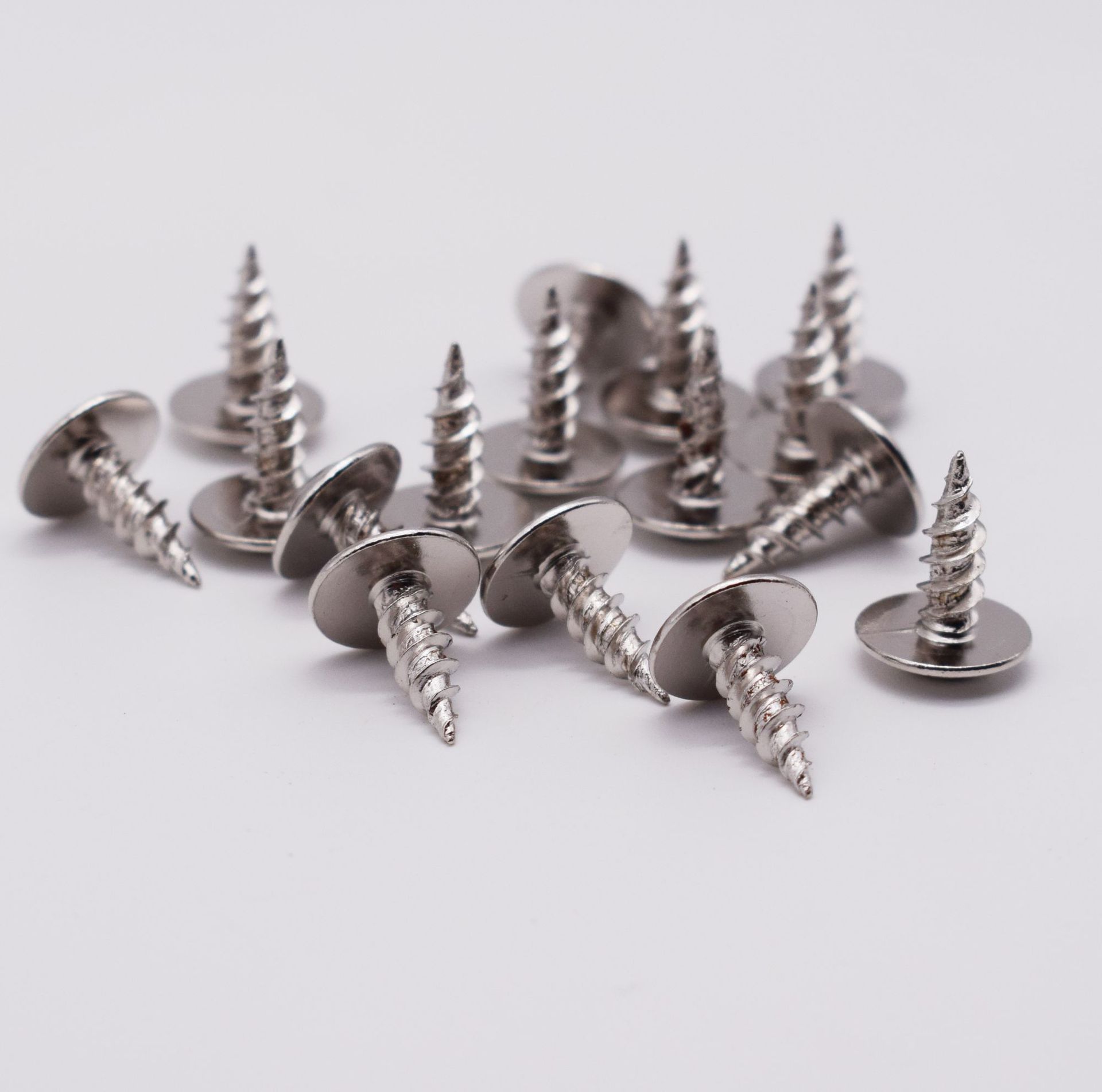 圆头带垫带介自攻螺丝钉加大垫片自攻螺丝