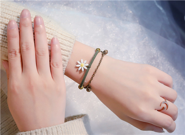 渐冻人独角兽lolita手链ins小众设计网红森系古风手镯女彼岸花