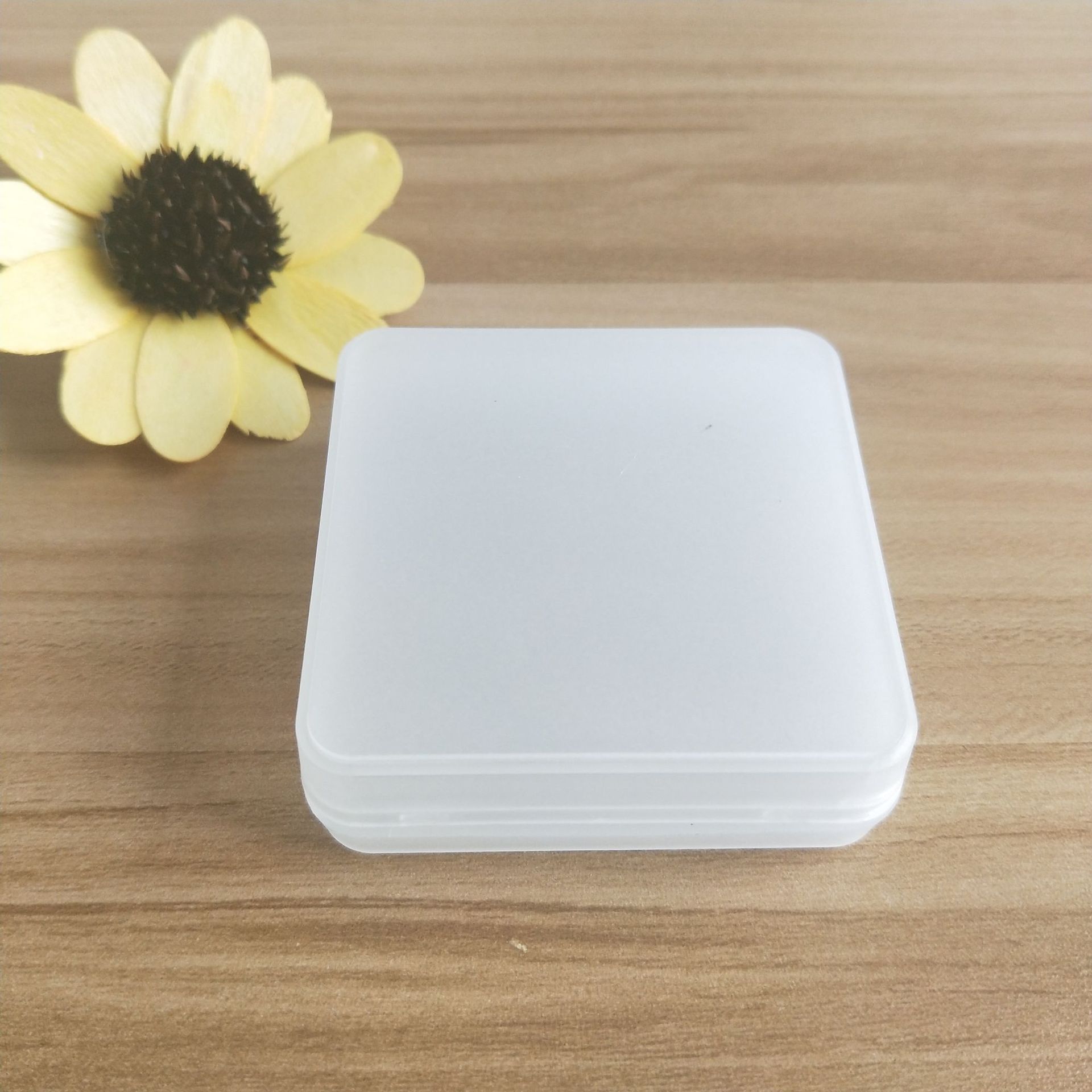 加工定制pp磨砂盒塑料小方盒注塑包装盒可定制颜色塑料盒