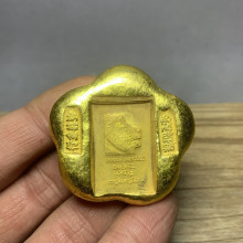 仿古古钱币狮头金锭金元宝梅花金饼黄铜电镀鎏金古玩收藏金块金锭