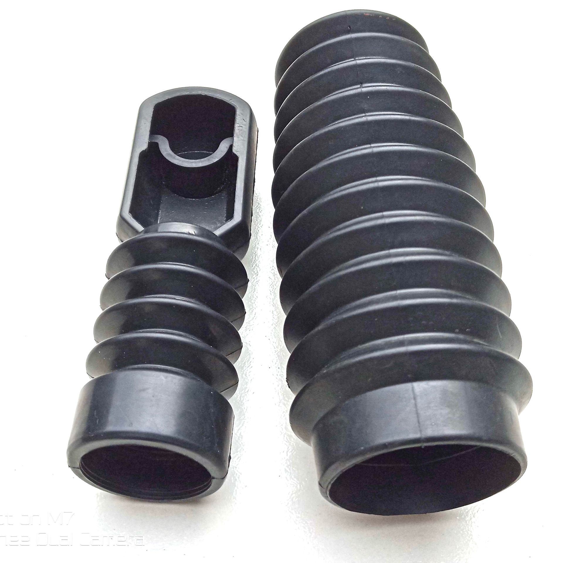 大量供应橡胶防尘套 减震器防尘套 波纹防尘套