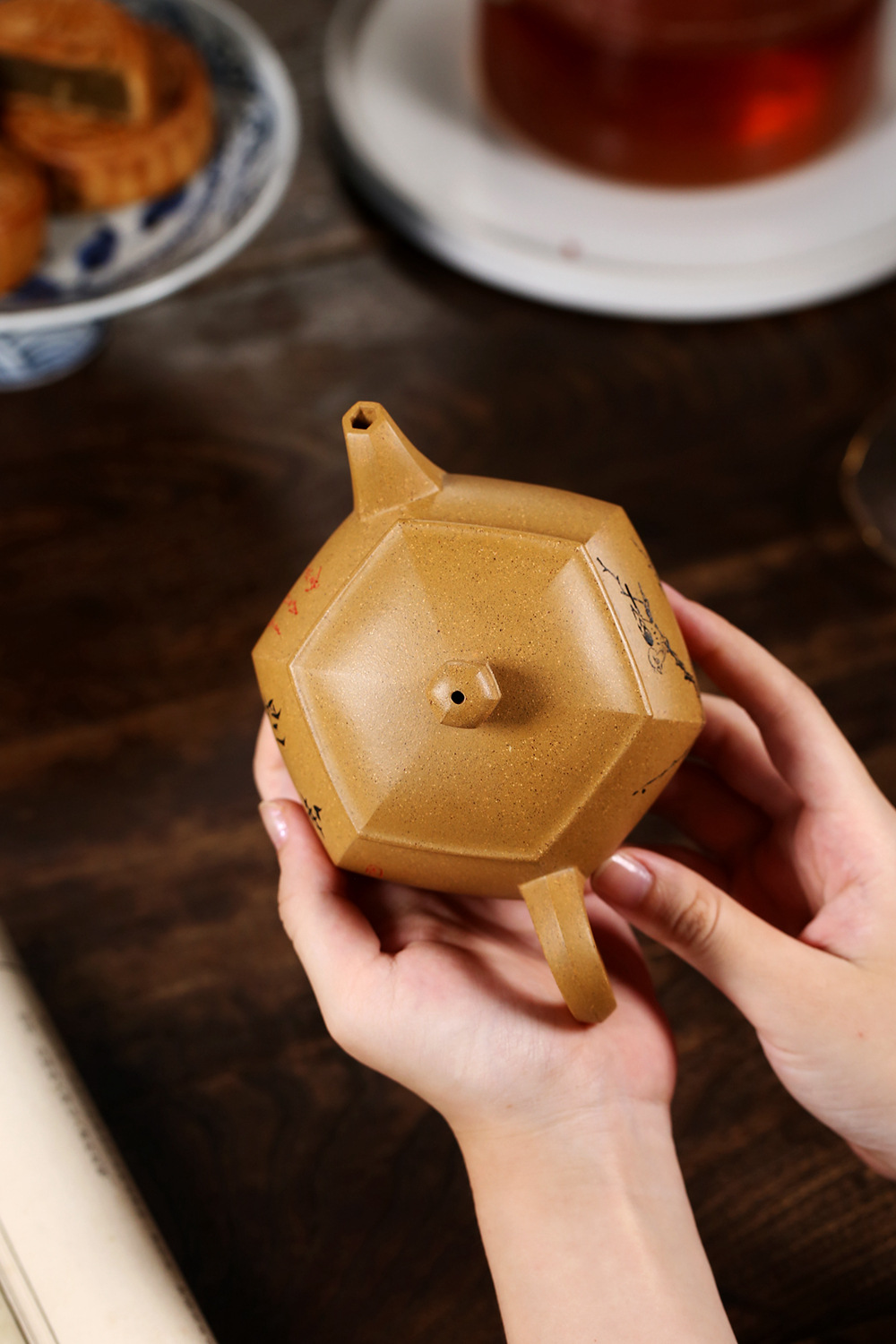 宜兴紫砂壶名家全手工六方宫灯300cc原矿黄金段泥功夫茶具精品