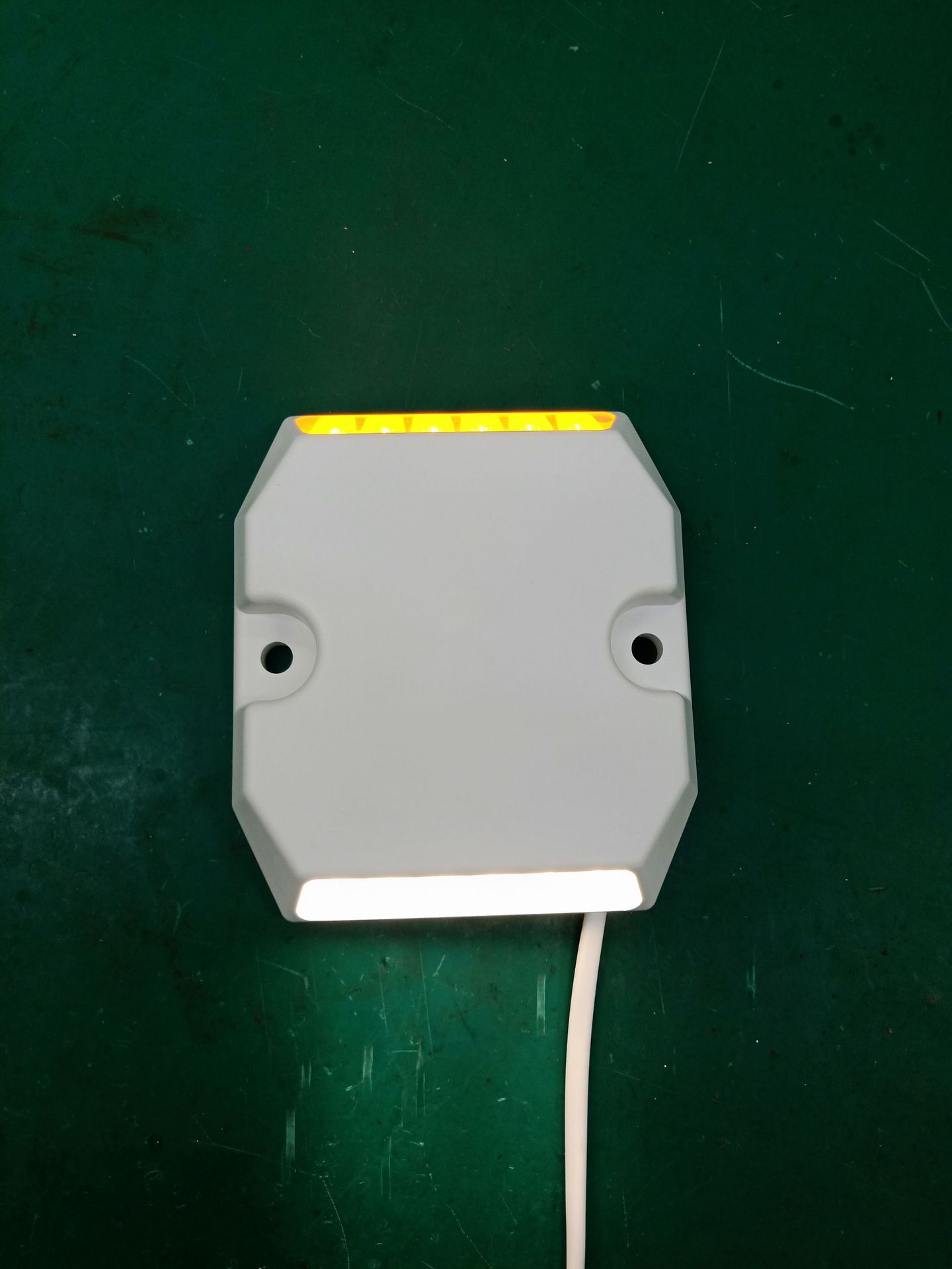 厂家直销led隧道诱导灯 光电突起标志有源道钉 高速隧道诱导标