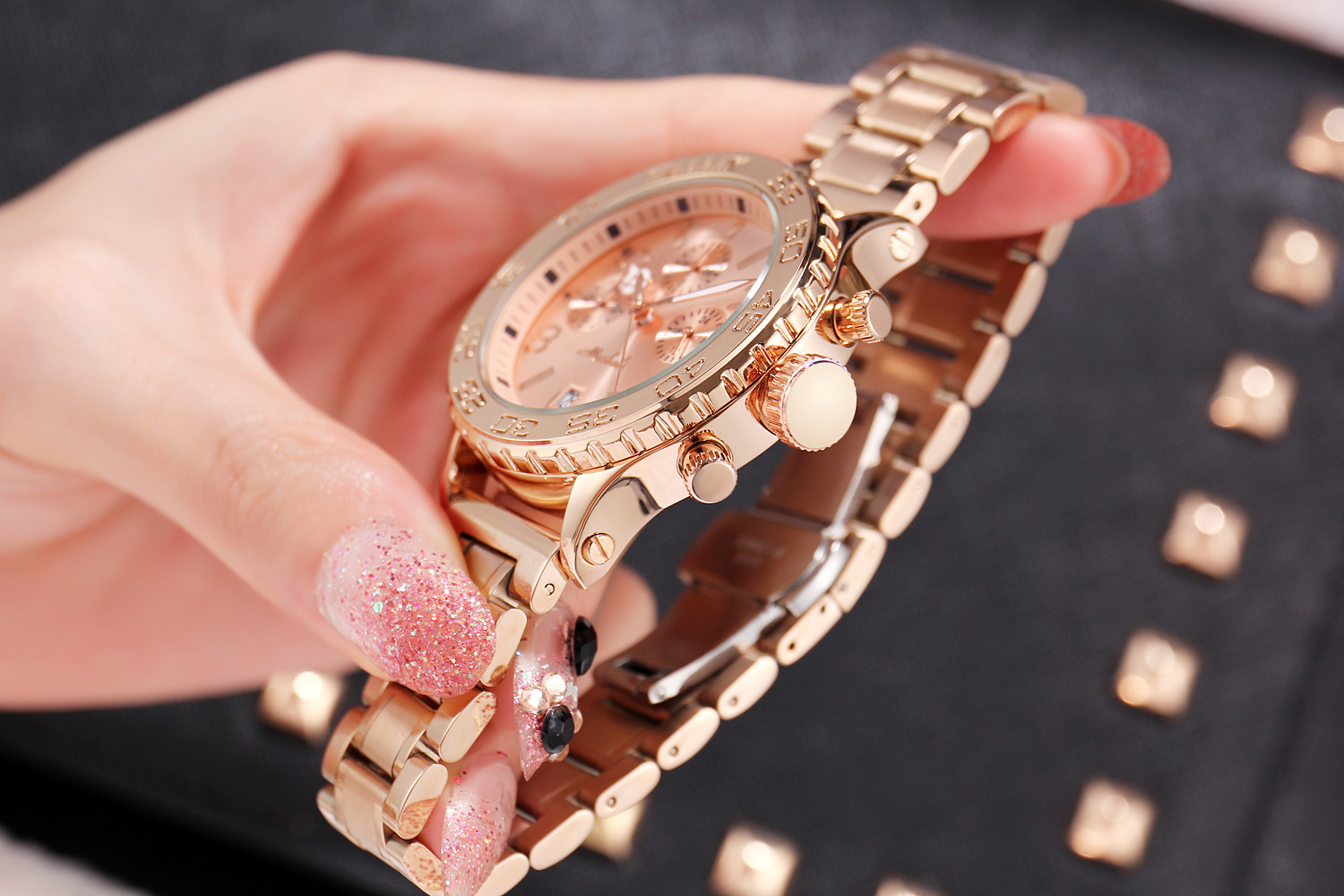 玛莎莉新品奢华女士手表时尚腕表大表盘个性时装表玫瑰金钢带表潮