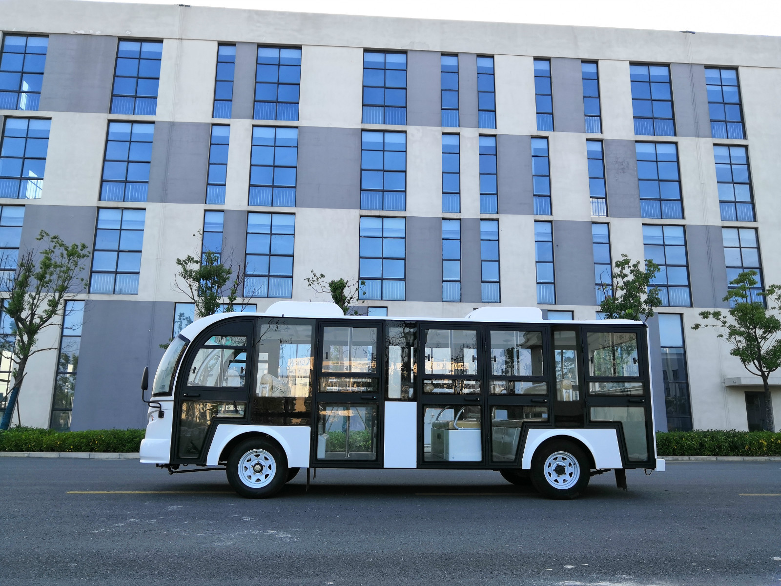 电动观光车 23座观光车 电动观光车厂家 旅游观光车 苏州傲威