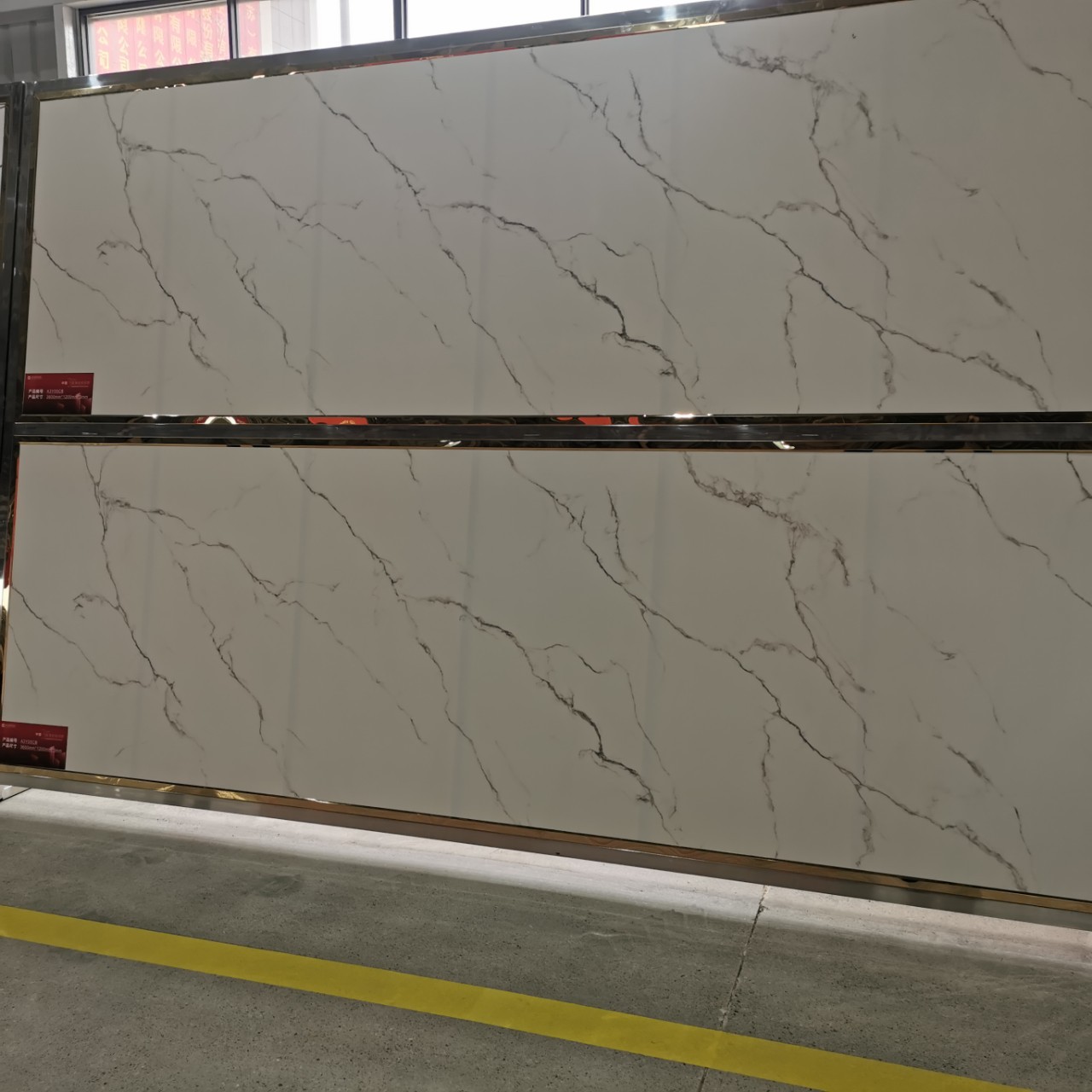 进口瓷砖大板西班牙瓷片德赛斯超薄岩板玻璃钢化贴合定制