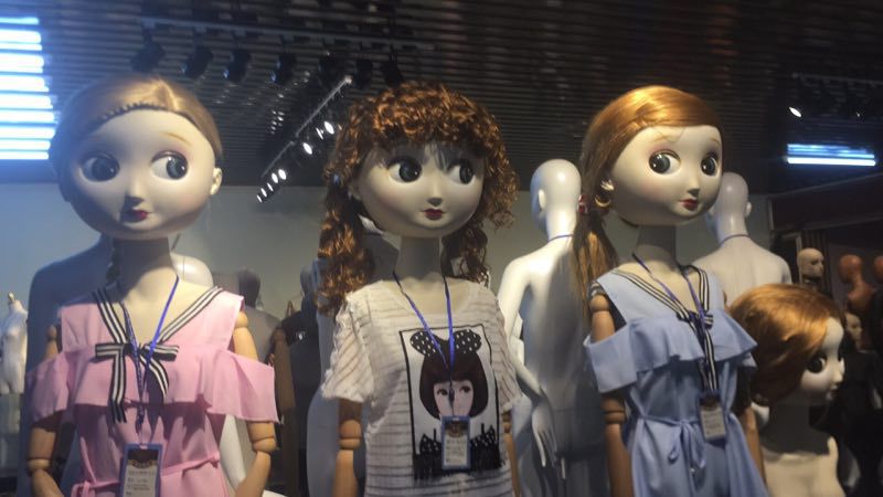 大头娃娃女服装模特道具芭比娃娃女模特卡通大头大眼睛展示女模特
