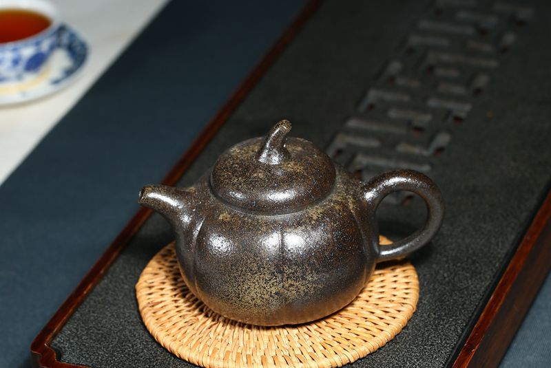 茶壶 宜兴丁蜀镇名家手工紫砂壶 柴烧金瓜壶家用茶具网店代理
