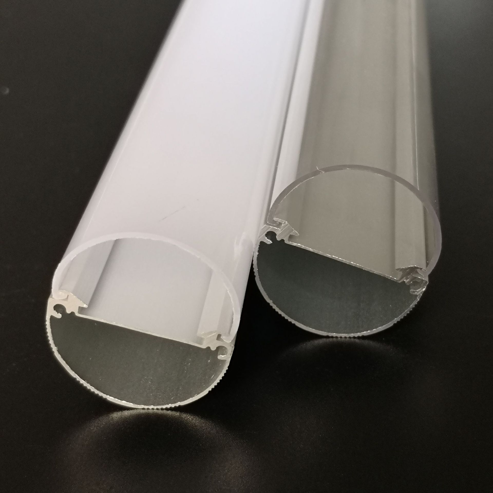 t8椭圆乳白pc灯罩pc塑料透明灯管外壳led日光灯平u型灯罩批发