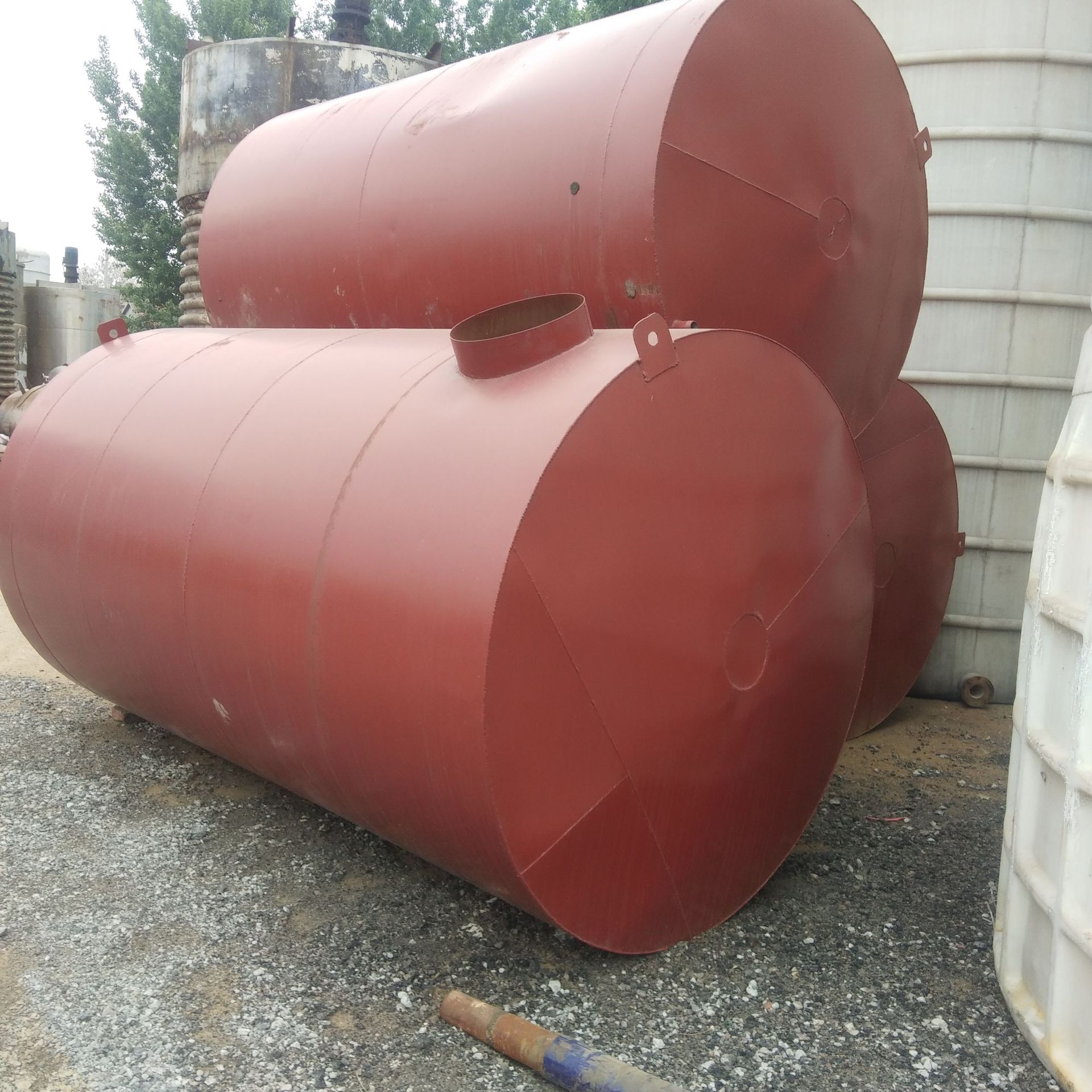 赔本处理二手碳钢储罐 二手10-60立方卧式储油罐 30立方立式铁罐