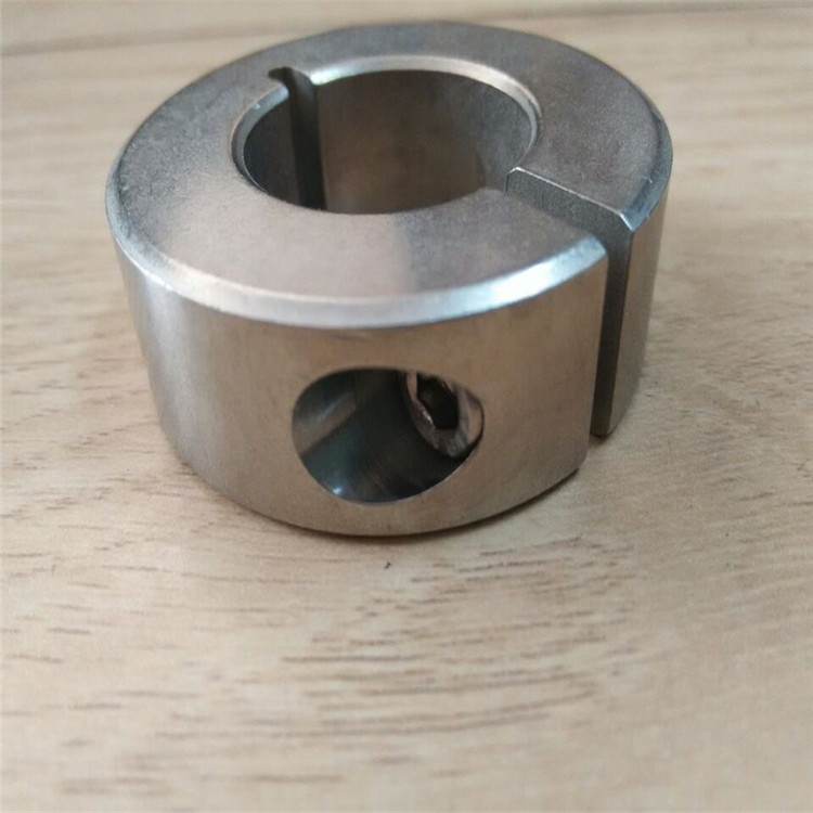 2-ni 半拼合式固定箍套 不锈钢材质