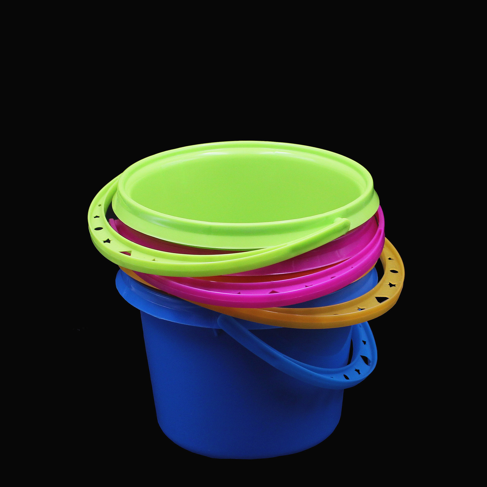 多功能彩色手提小水桶塑料洗笔桶儿童水粉颜料涮笔桶户外写生用品