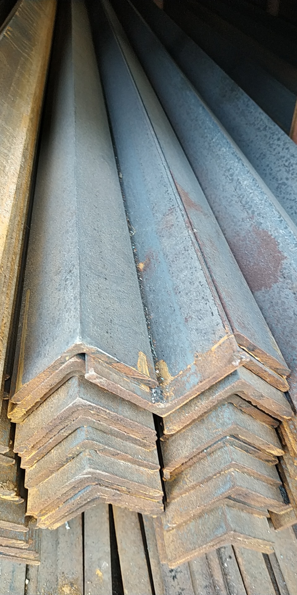 4x4角钢,4x4角铁,等边角铁