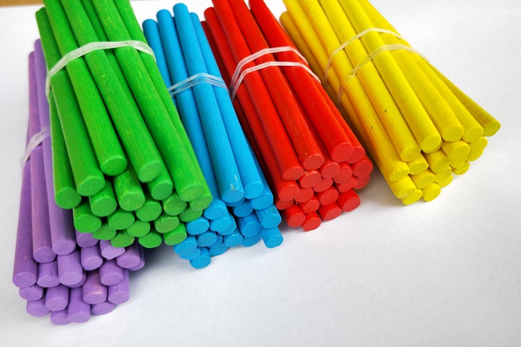 小学生数学教具小棒100根木质彩色计数棒一年级加减法数字棒100根