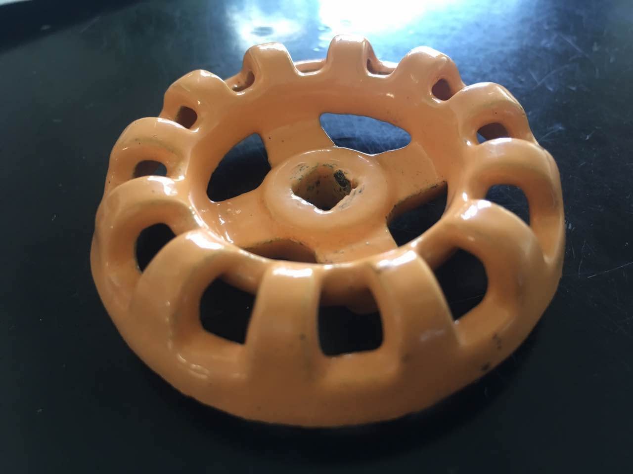 闸阀手轮冲压铁皮手l轮阀门配件铸铁阀门手轮截止阀手轮