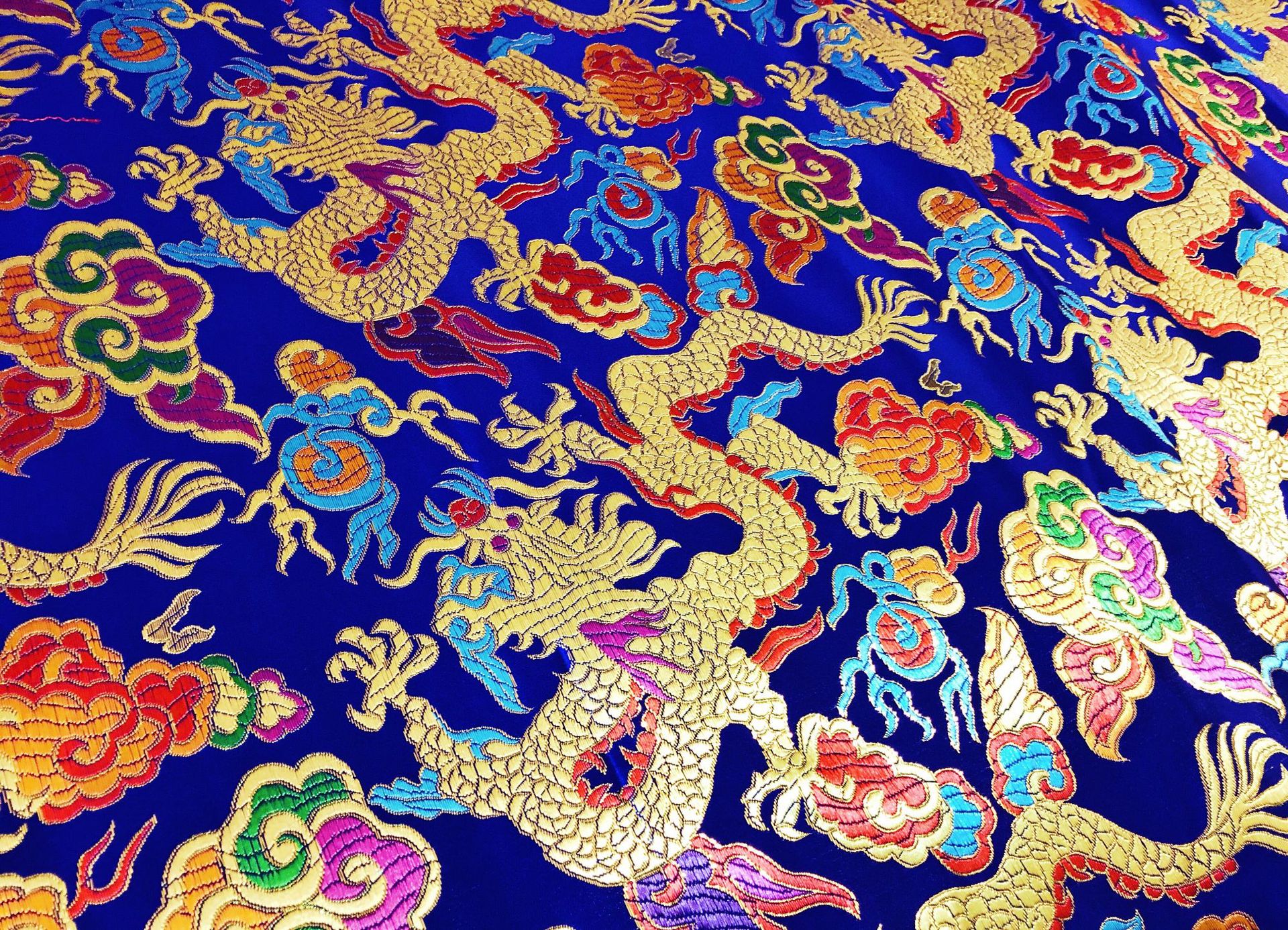 高档仿真丝云锦织锦缎面料中国风礼服龙纹花古装汉服旗袍布料丝绸