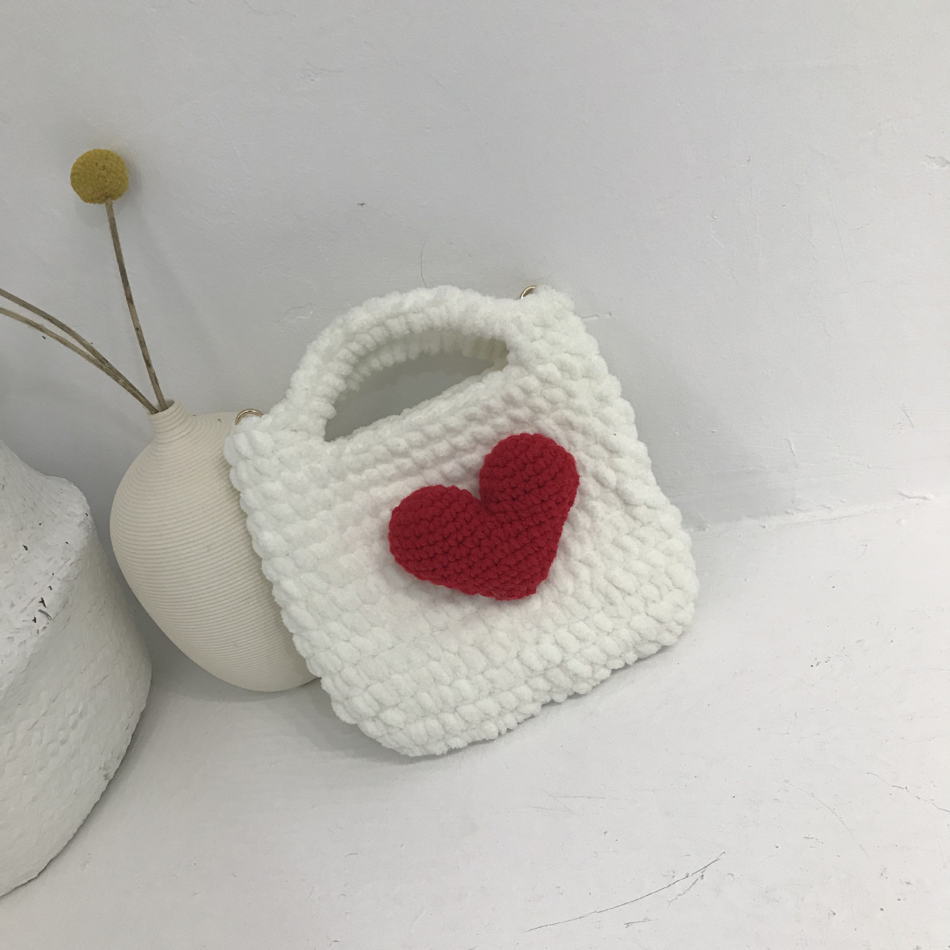 抖音同款毛绒包包手工diy编织爱心毛线包自制钩针泫雅小香风女包