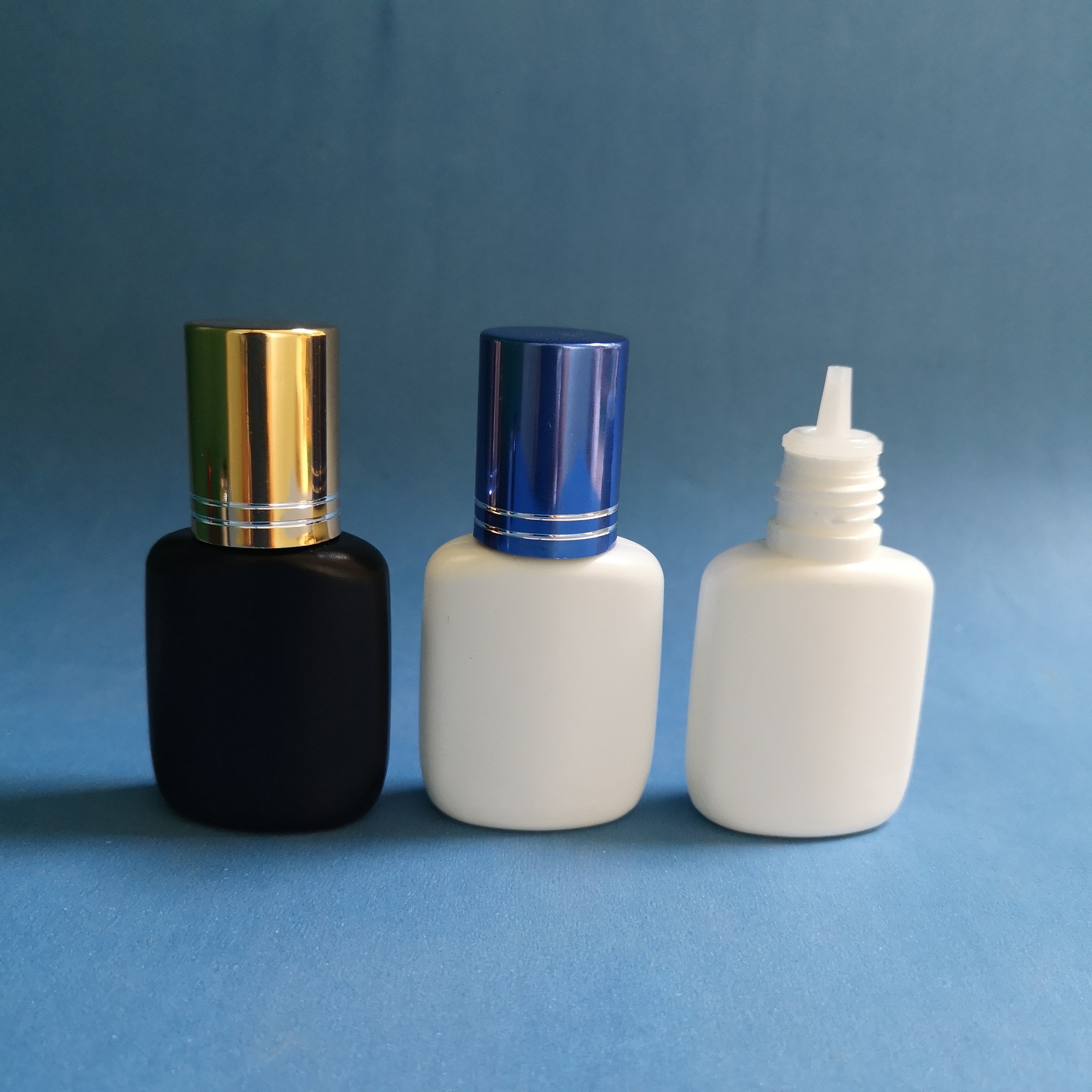 黑胶瓶睫毛胶瓶配电镀盖电化铝盖胶水瓶10ml嫁接睫毛胶水瓶jb333