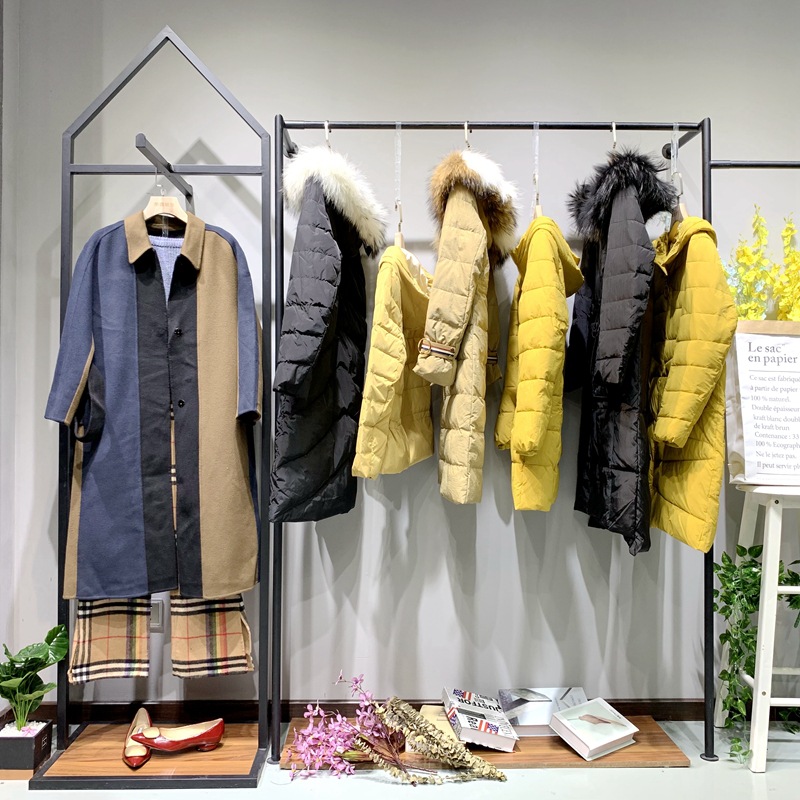 布石19冬 品牌折扣店直播女装正品货源 杭州一线品牌女装折扣走份