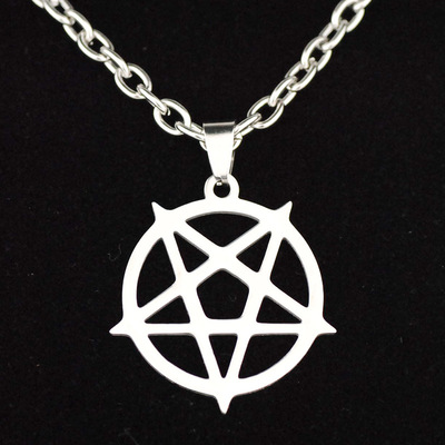倒五角星不锈钢吊坠项链摇滚朋克钛钢吊坠厂家批发