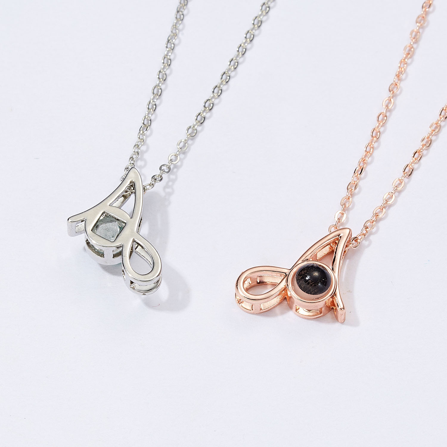 抖音同款项链新款26字母吊坠100种语言我爱你记忆投影项链女礼物