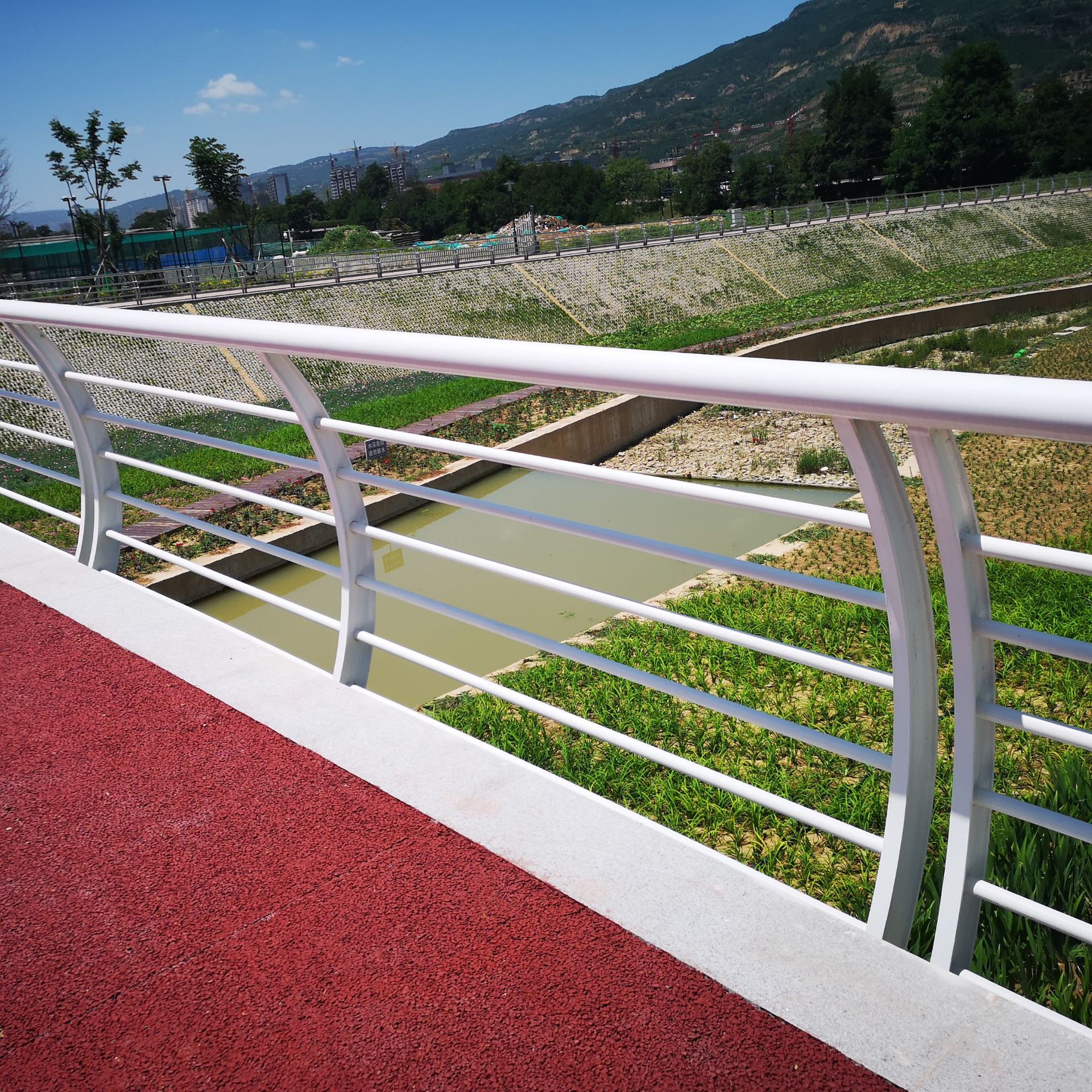 景观桥梁护栏厂家定制天桥景区河道栈道防撞护栏河岸防护栏杆