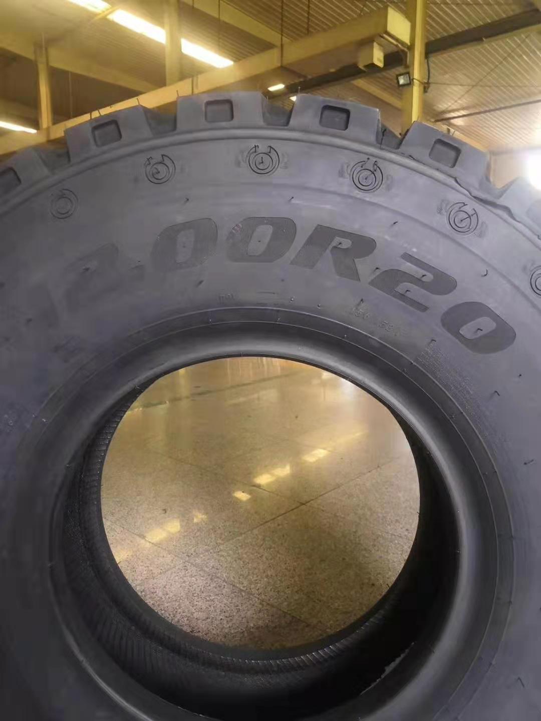 全新子午线载重轮胎1200r20防爆之星12.00r20