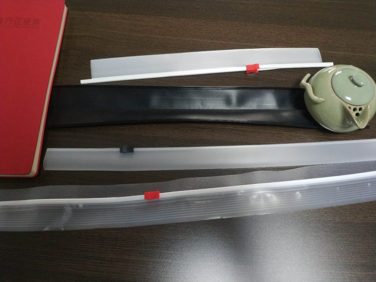 供应pe特宽狗狼袋拉链米袋滑块拉链易撕密封条