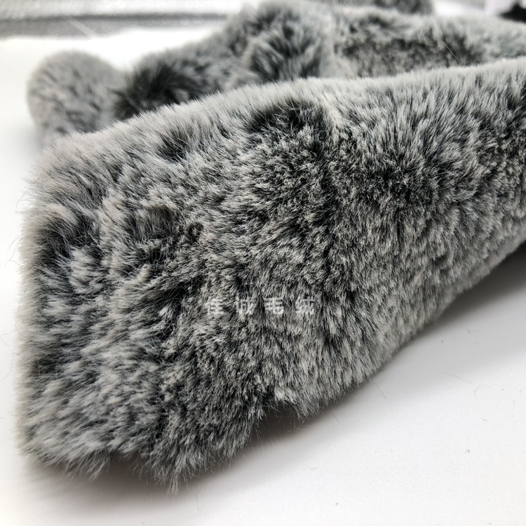 专业生产环保仿兔毛小兔毛黑褪白仿獭兔毛双色仿兔毛面料现货供应