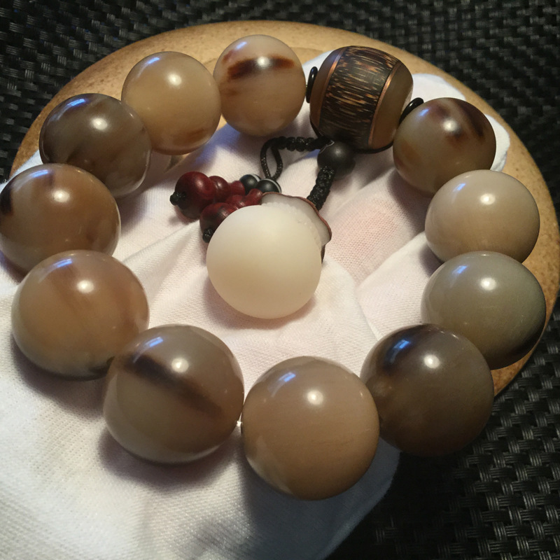 天然西藏耗牛角圆珠单圈手串 血丝牛角骨圆珠文玩男士手串