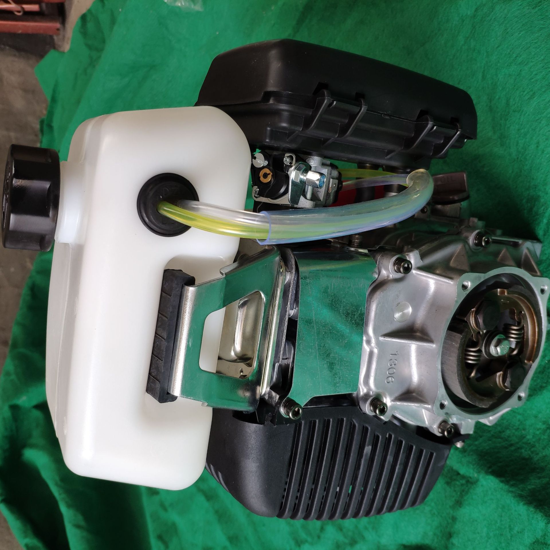 厂家直销四冲程142f/144f顶置式通用汽油机优惠热销中