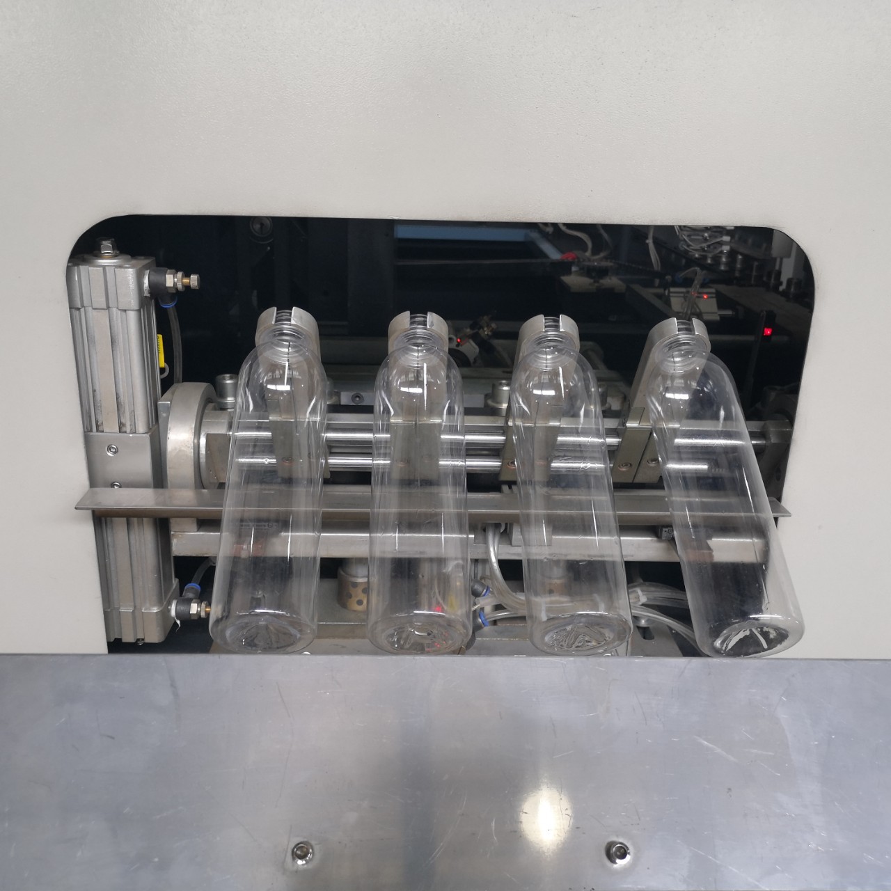 全自动塑料吹瓶机 一出六矿泉水瓶吹瓶机 机械生产厂家